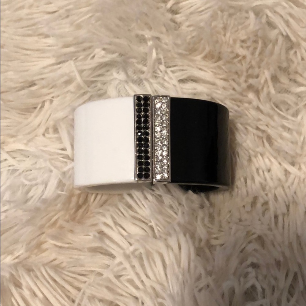 Express black & white diamond close bangle